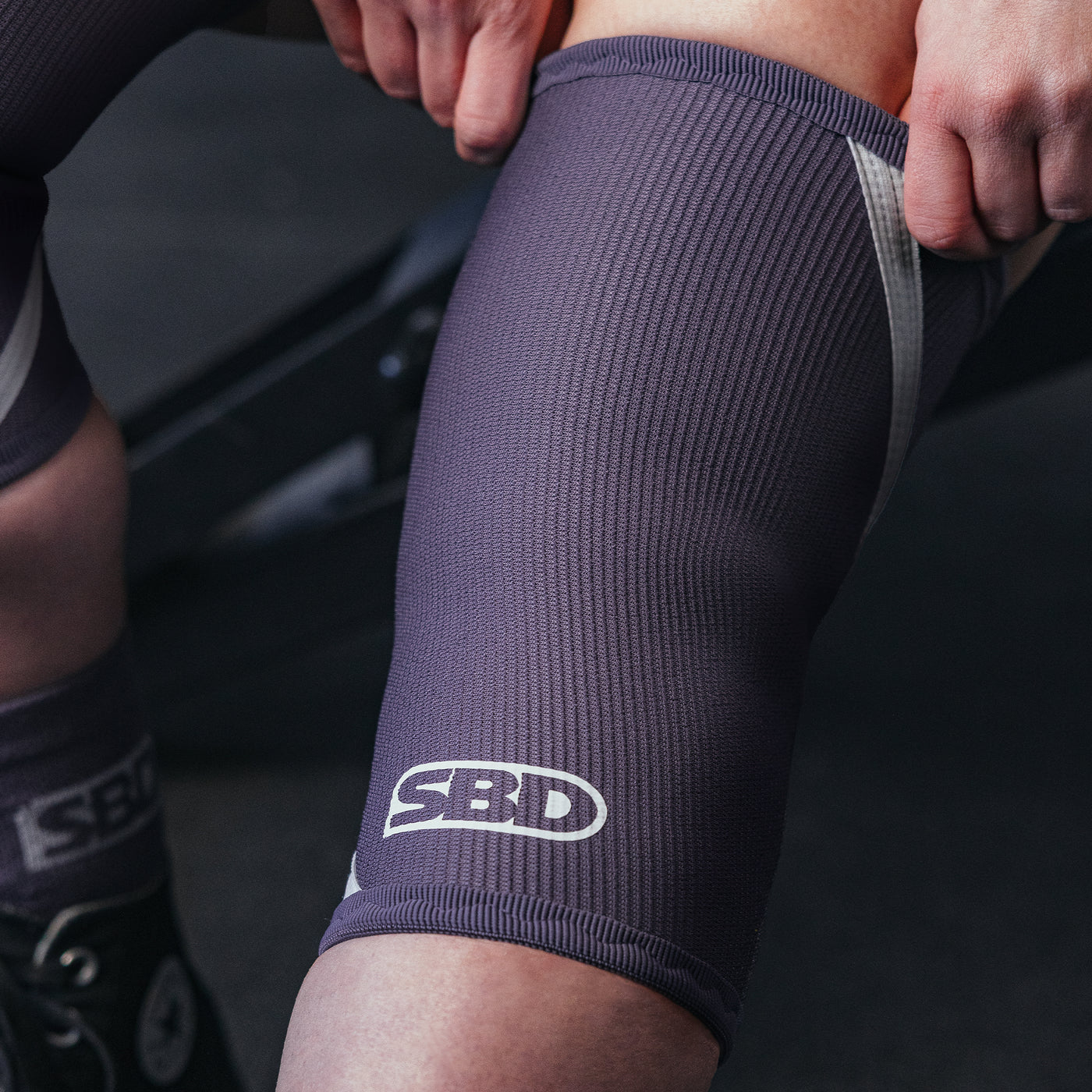 ASPIRE POWERLIFTING KNEE SLEEVES