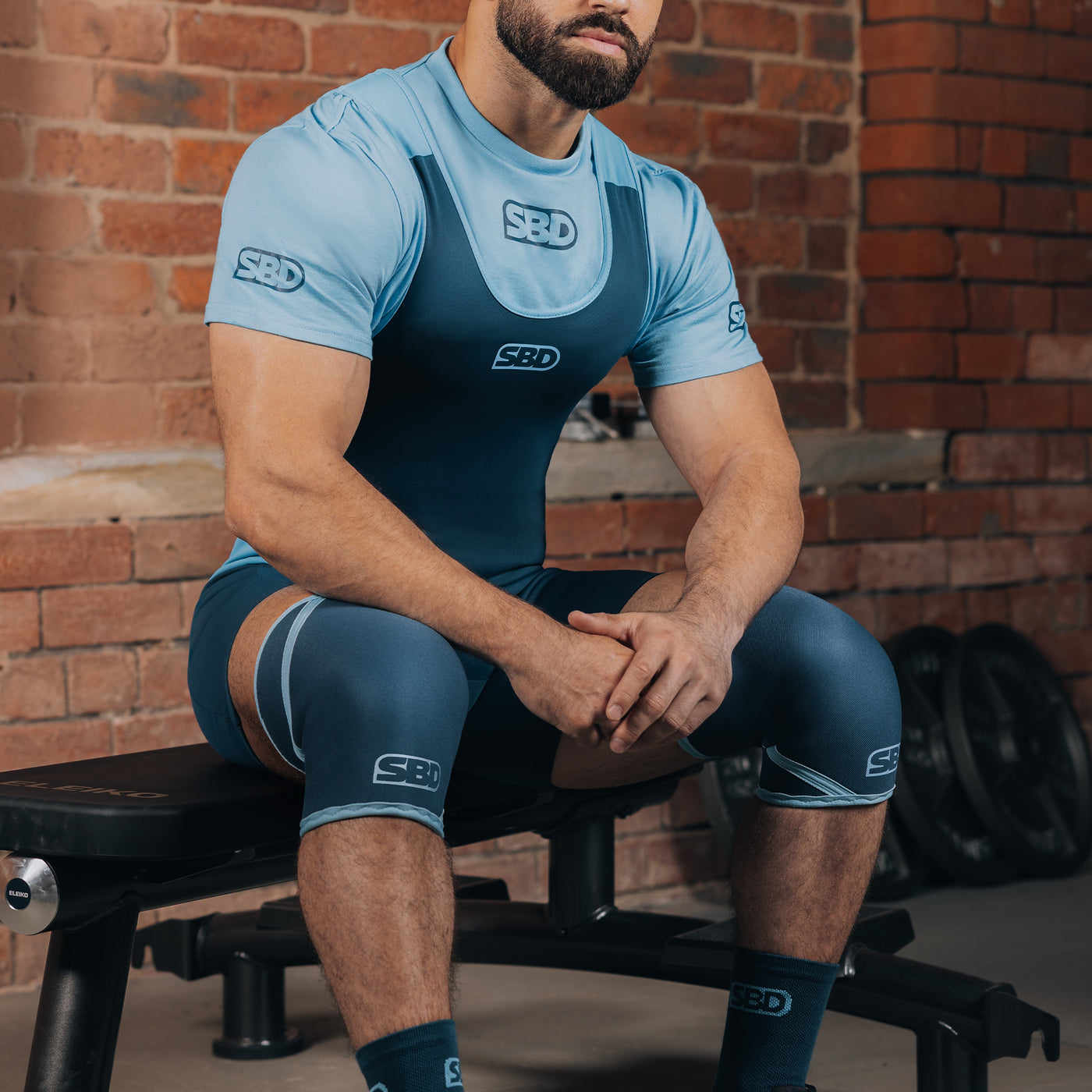 REFLECT 7MM KNEE SLEEVES