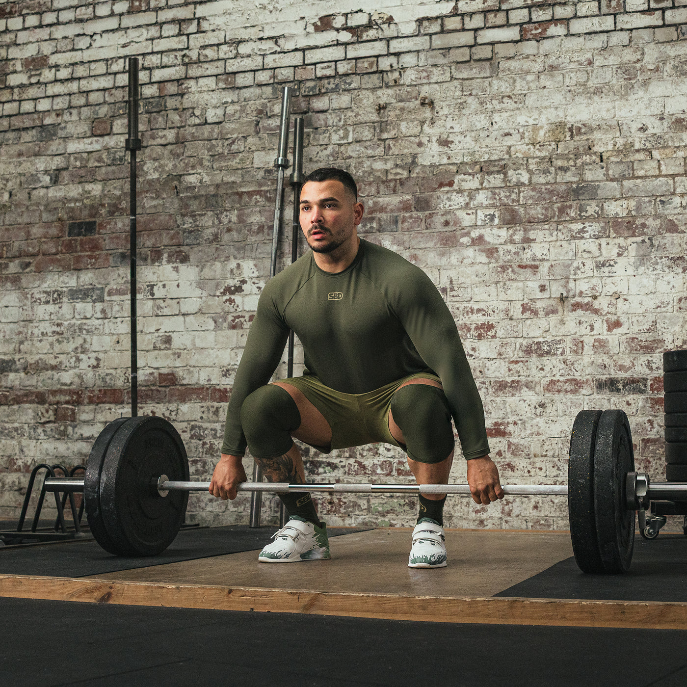 Resolve Long-Sleeve Training Top